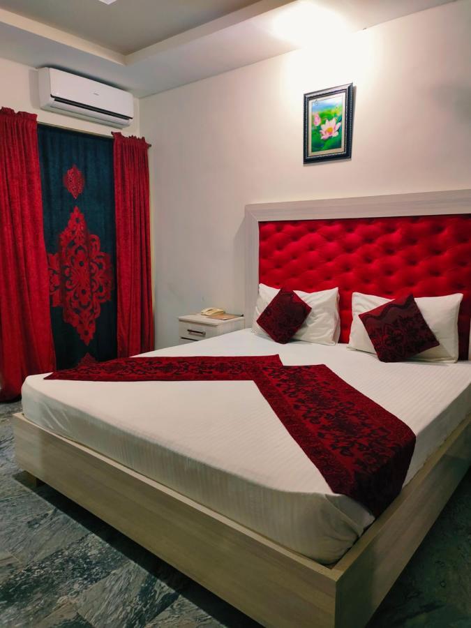 Hotel Park View Лахор Екстер'єр фото