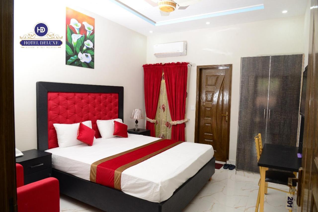 Hotel Park View Лахор Екстер'єр фото